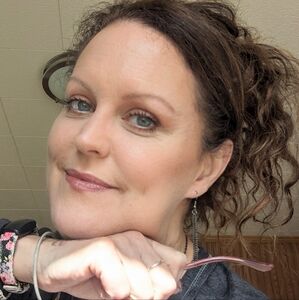 Meet your Posher, Dawn